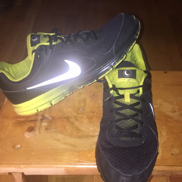 MEN’S Nike Lunar Sneakers - Picture 2 of 4